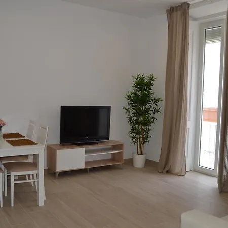 Lupa Apartment Cadiz